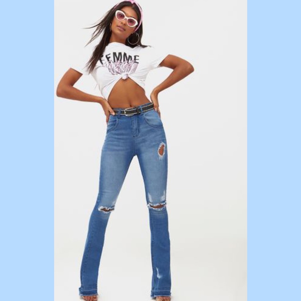 Mid Blue Distressed Knee Flare Jean 👖